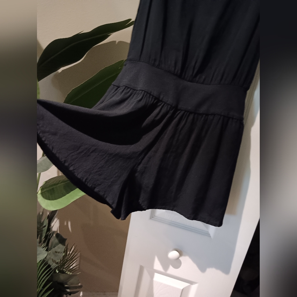 Express Romper - Picture 3 of 9